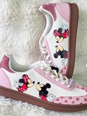 Mickey and Minnie Pink Casual Sneakers